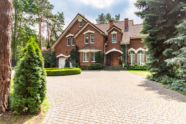 Reasons to Select Us for Your Driveway Paving Requirements in Apollo Beach, FL